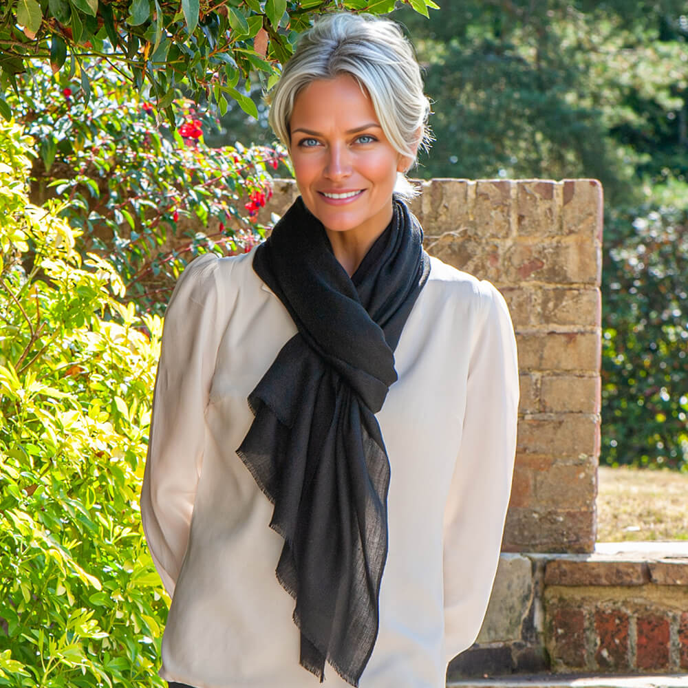 Classic Black Cashmere and Silk Scarf - Image 4