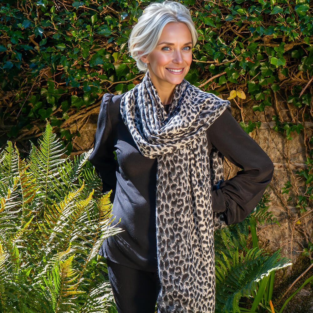 Black Leopard Print Cashmere and Silk Scarf - Image 4
