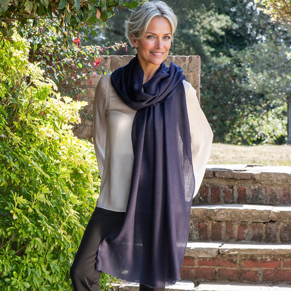Classic Midnight Navy Cashmere and Silk Wrap - Image 4