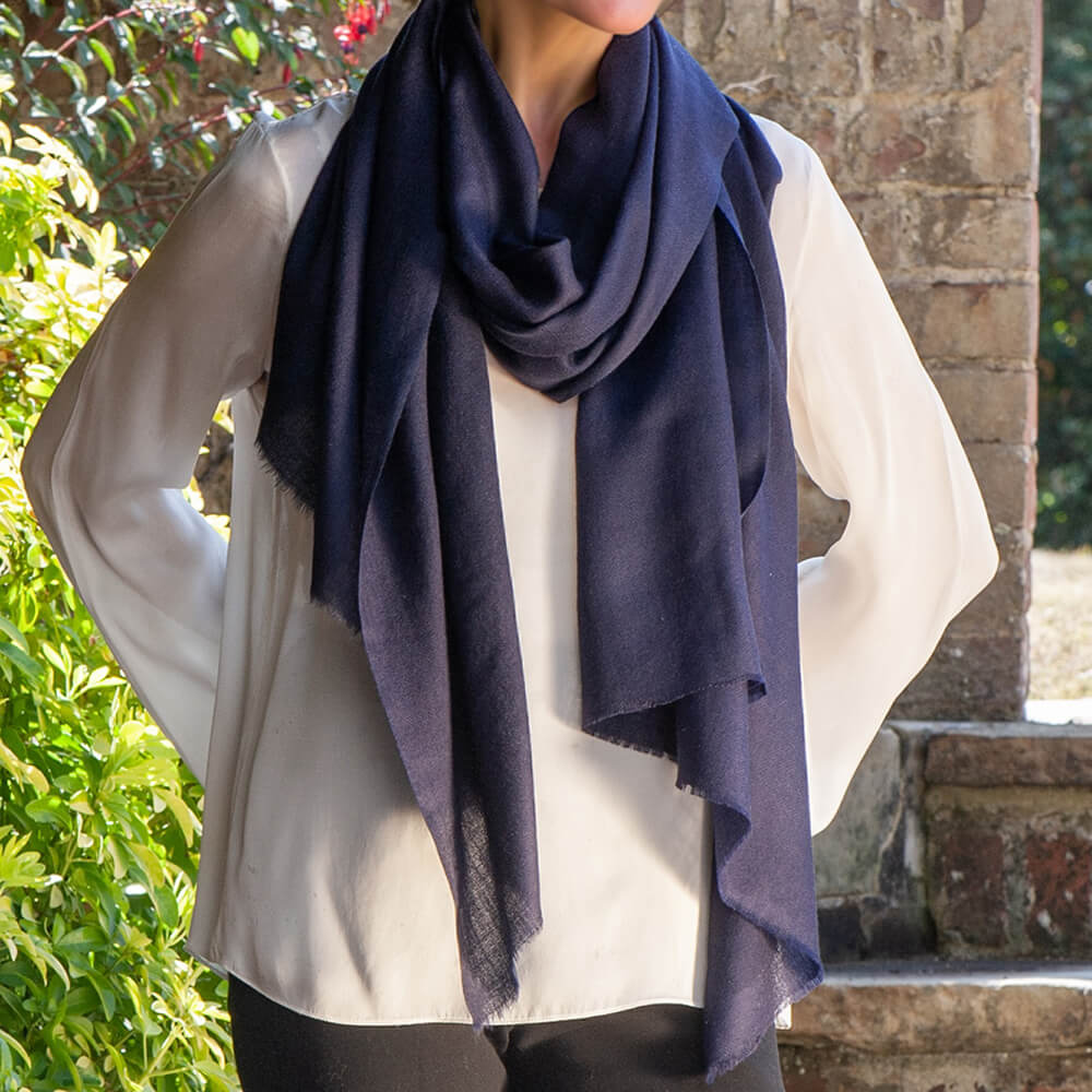 Classic Midnight Navy Cashmere and Silk Wrap - Image 6