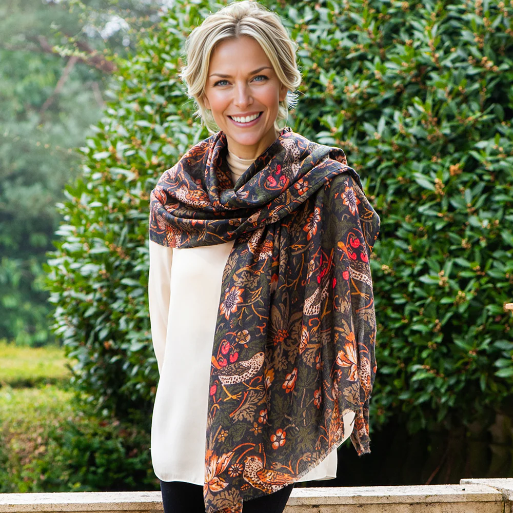 The Liberty ‘Strawberry Thief’ Quartet - Green Cashmere and Silk Wrap - Image 5